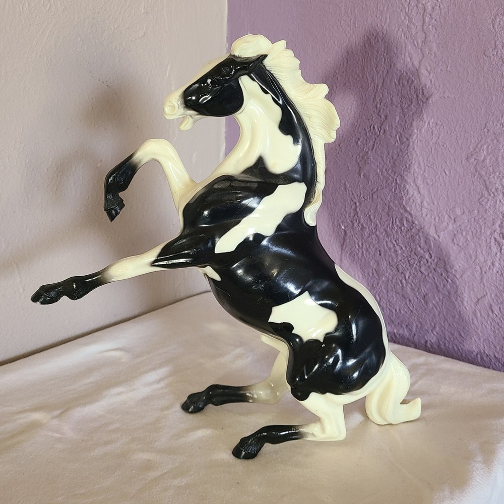 Hartland Plastics Rearing Fighting Mustang Horse Black White Pinto Vintage 60s